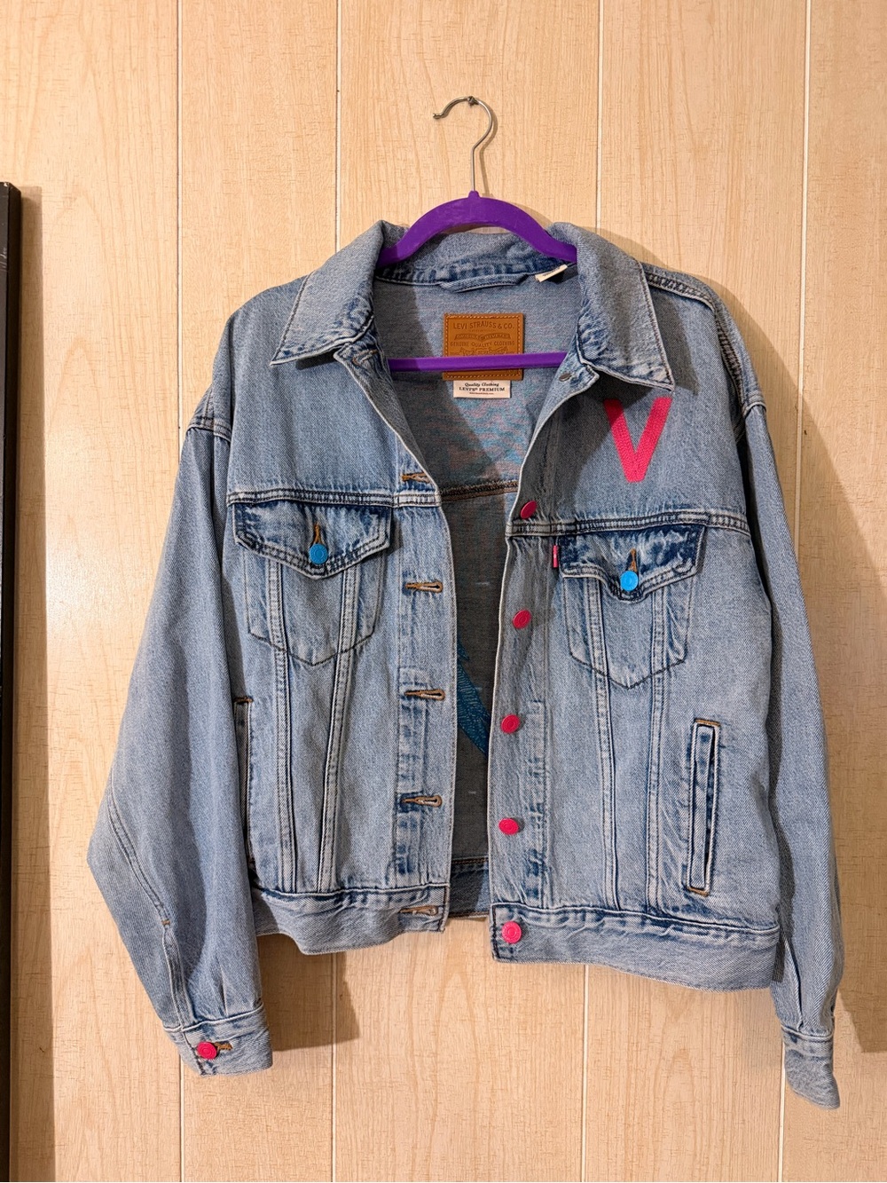 Levi's Light Blue Denim Jacket with Pink Accents lighting bolts